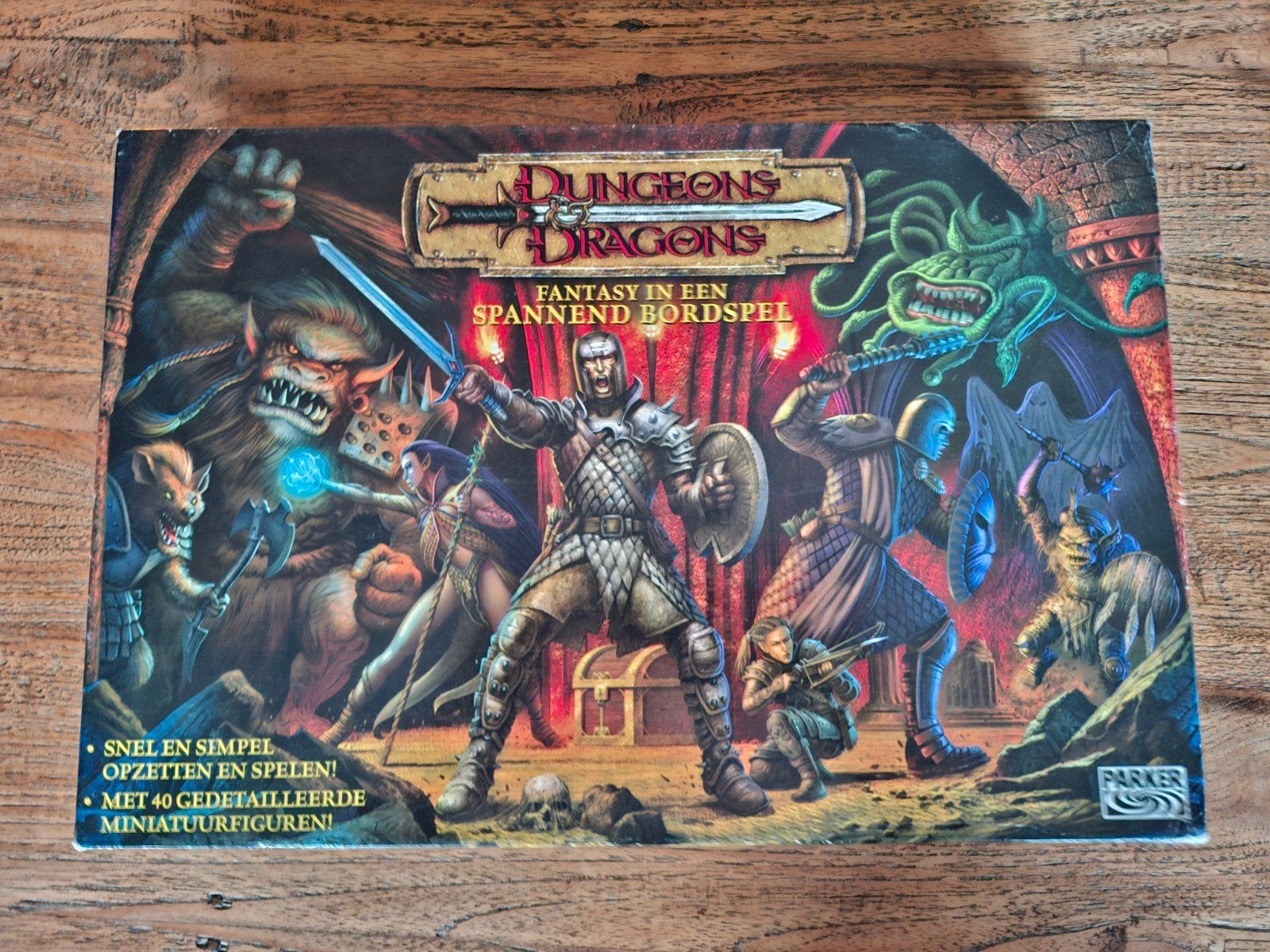 Dungeons & Dragons Bordspel (Parker) - Compleet NL, Drie of vier spelers, Ophalen of Verzenden, Gebruikt, Parker