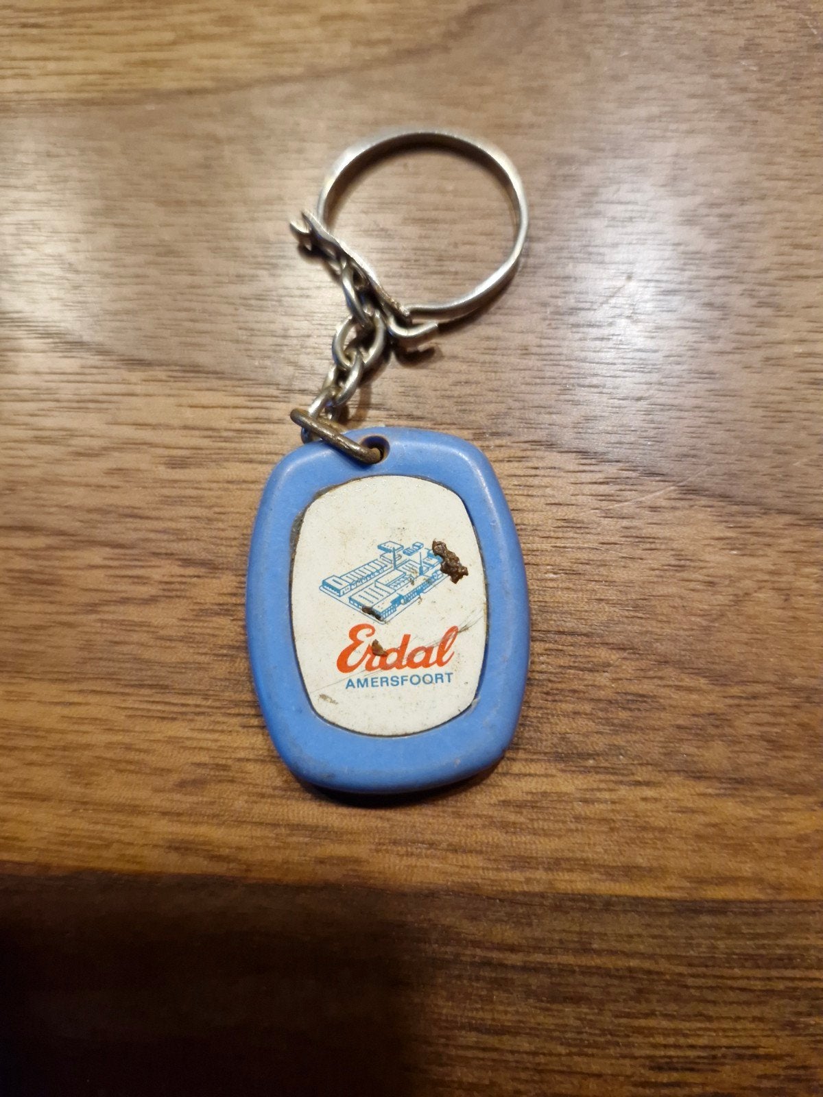 228 Vintage Erdal Amersfoort Sleutelhanger, Verzamelen, Ophalen of Verzenden, Gebruikt, Merk