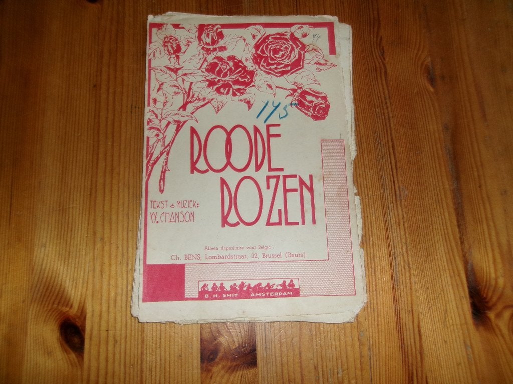 Roode rozen - w. Chanson, Muziek en Instrumenten, Bladmuziek, Gebruikt, Piano, Ophalen of Verzenden, Artiest of Componist