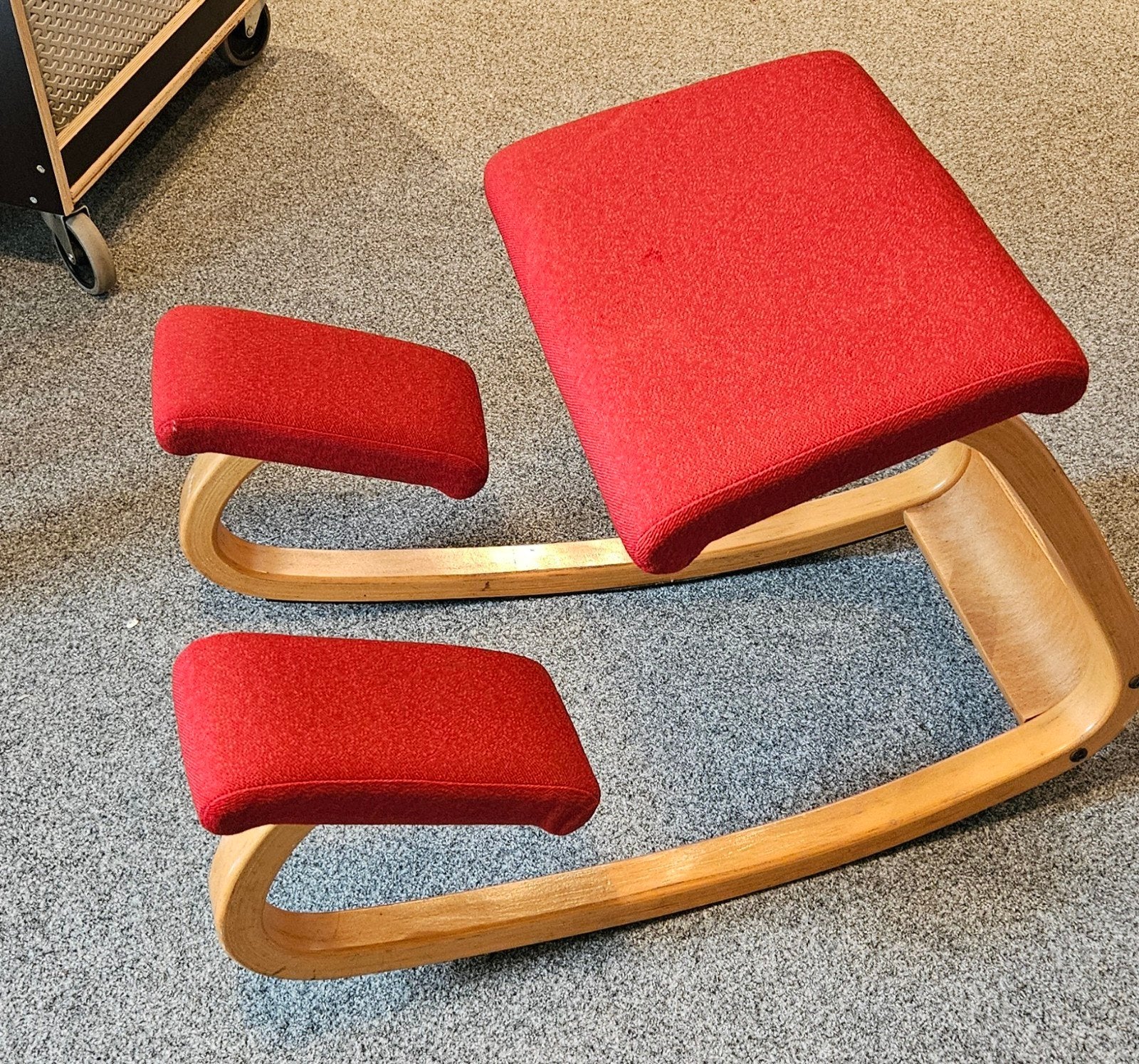 Stokke ergonomische kniestoel - Varier Variable Balans, Huis en Inrichting, Ophalen, Ergonomisch, Scandinavisch, Gebruikt, Stof