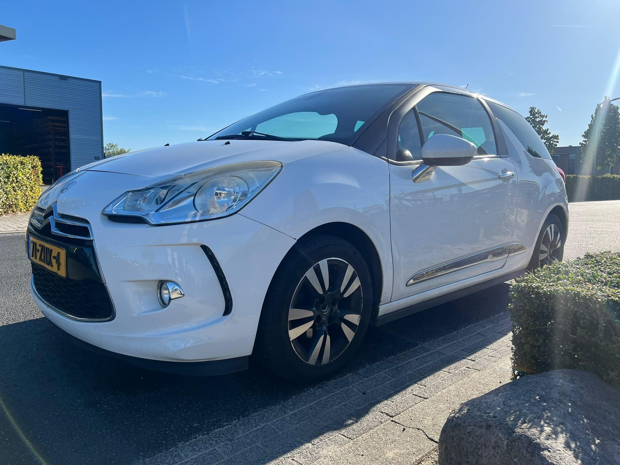Citroen DS3 1.2 VTi Chic | Airco | Cruise Control | Bluetoot, Auto's, Voorwielaandrijving, Euro 5, Stof, 1199 cc