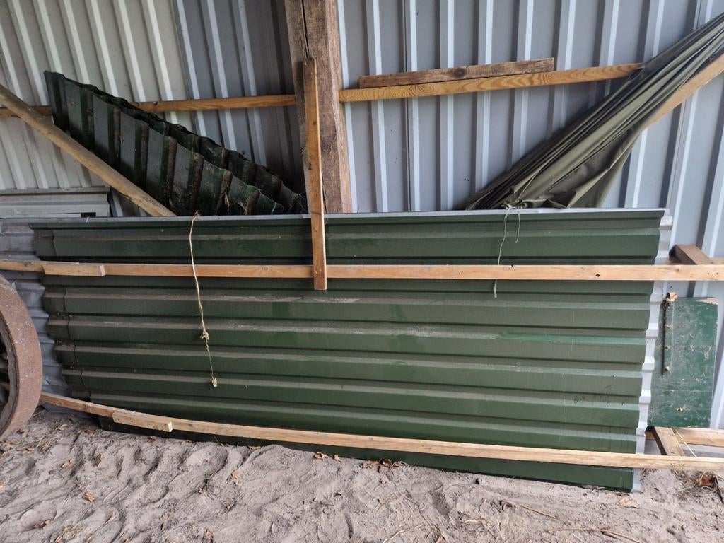 Groene golfplaten en dakplaten, Ophalen