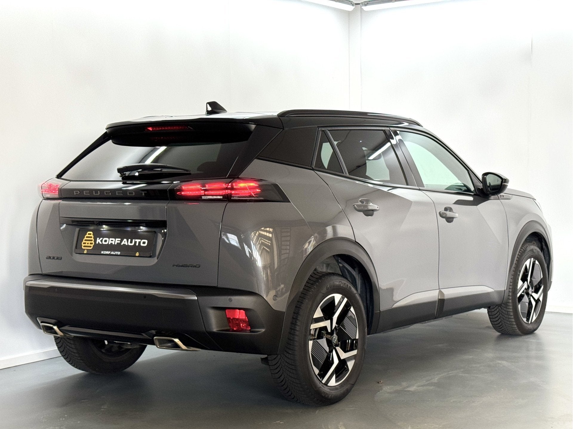 Peugeot 2008 1.2 Hybrid 145 GT | VERKOCHT (bj 2025), Auto's, Peugeot, Gebruikt, 1199 cc, Met garantie (alle), Leder en Stof