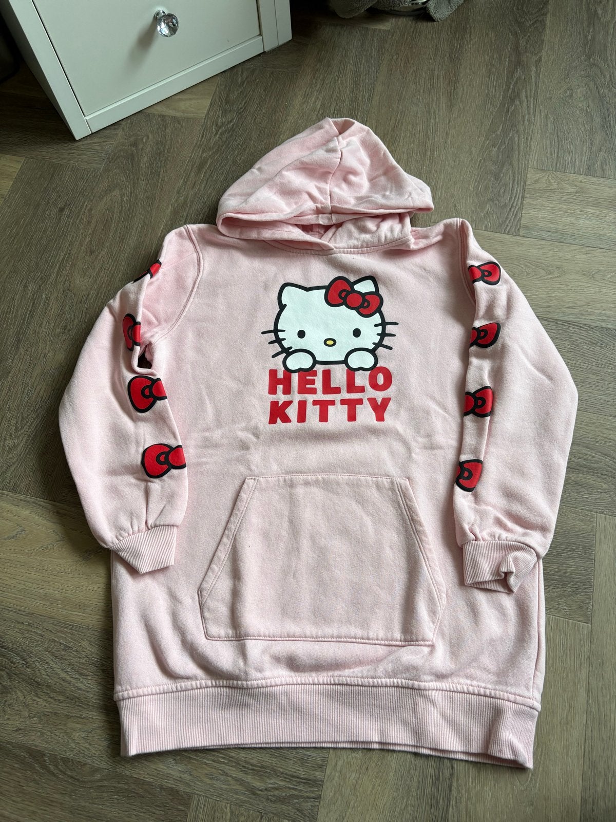 Roze Hello Kitty trui H&M maat 134/140, Kinderen en Baby's, Kinderkleding | Maat 134, Ophalen of Verzenden, Zo goed als nieuw