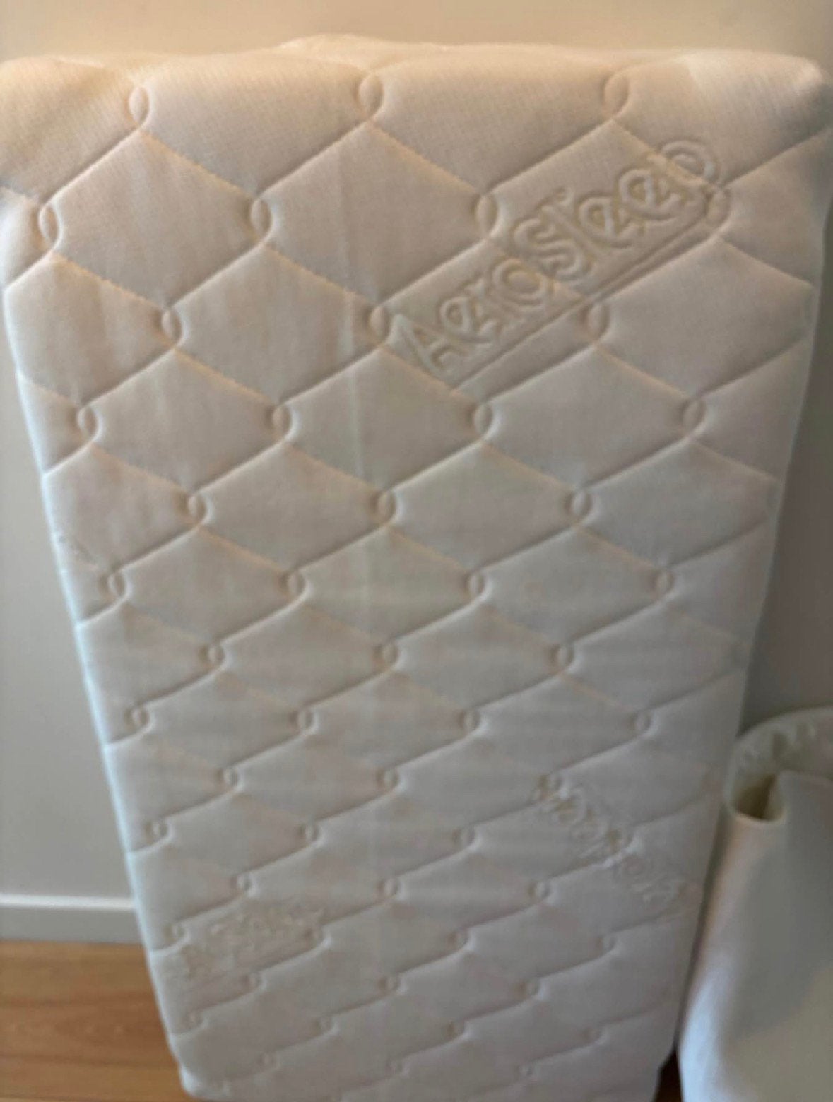 Aerosleep matras met topper  60x120 cm, Ophalen, Zo goed als nieuw, Overige typen