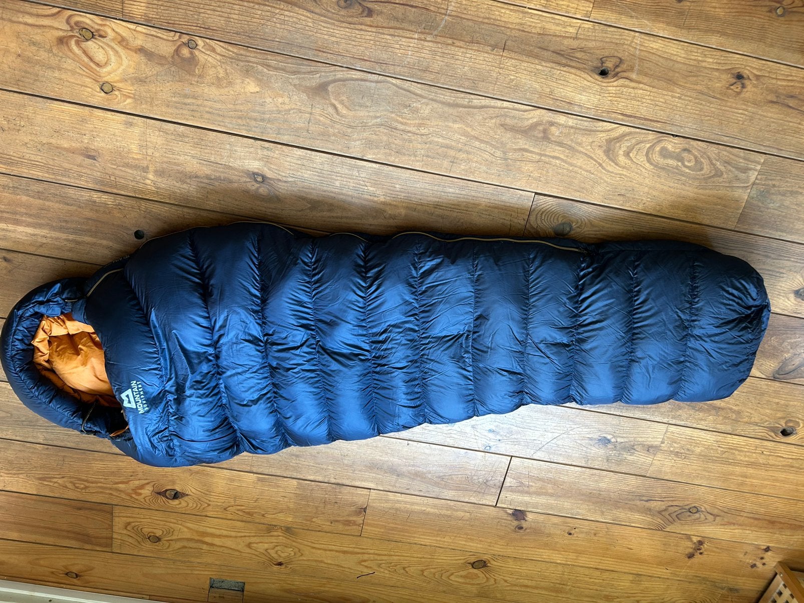 Mountain equipment helium 800 slaapzak dons, Caravans en Kamperen, Slaapzakken, Ophalen of Verzenden, Zo goed als nieuw