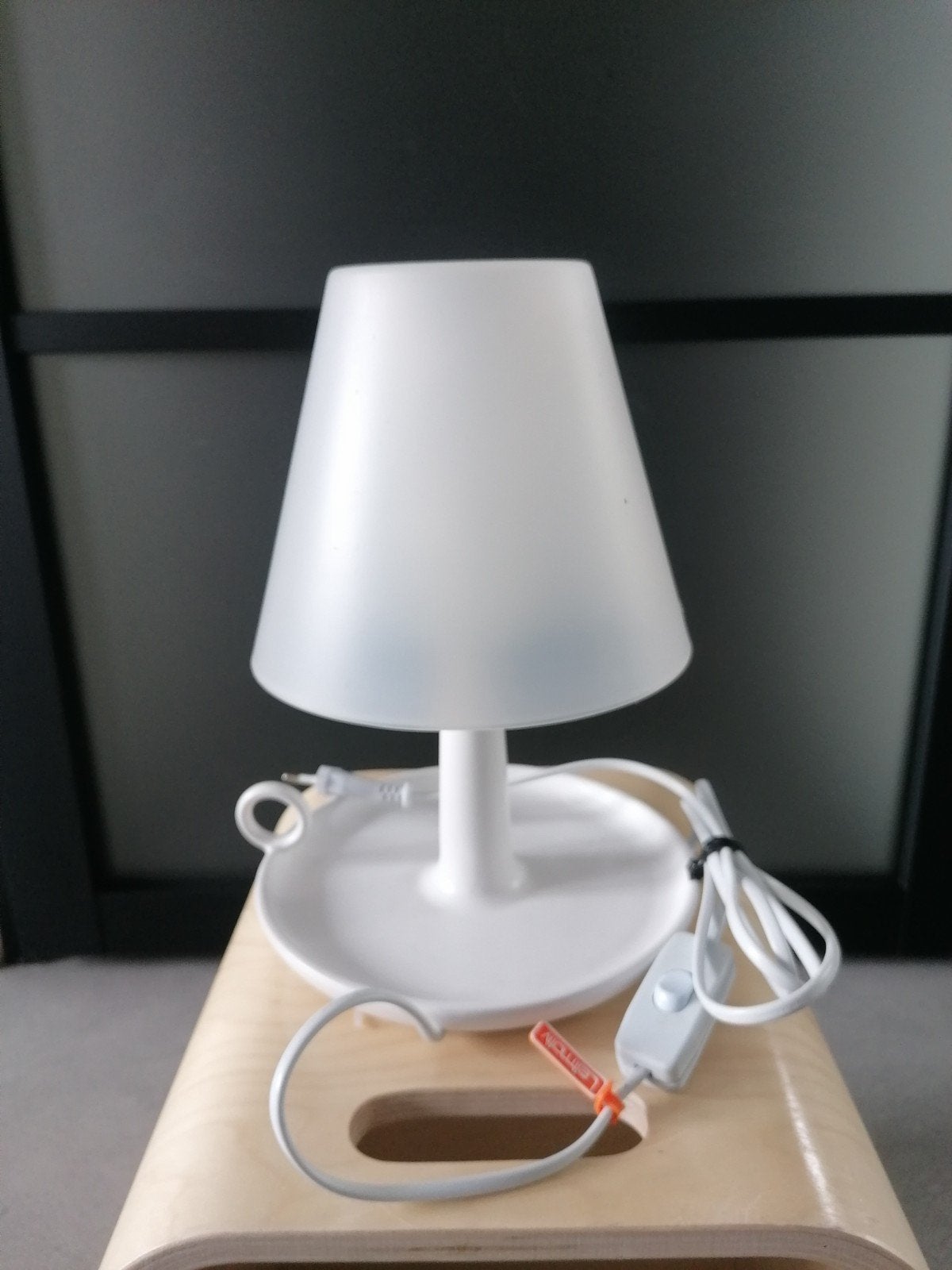 Retro Leitmotiv Tafellamp Nachtlamp 21x27 cm

Minimalistisch, Kunststof, Nachtlamp, Fatboy, Ophalen of Verzenden