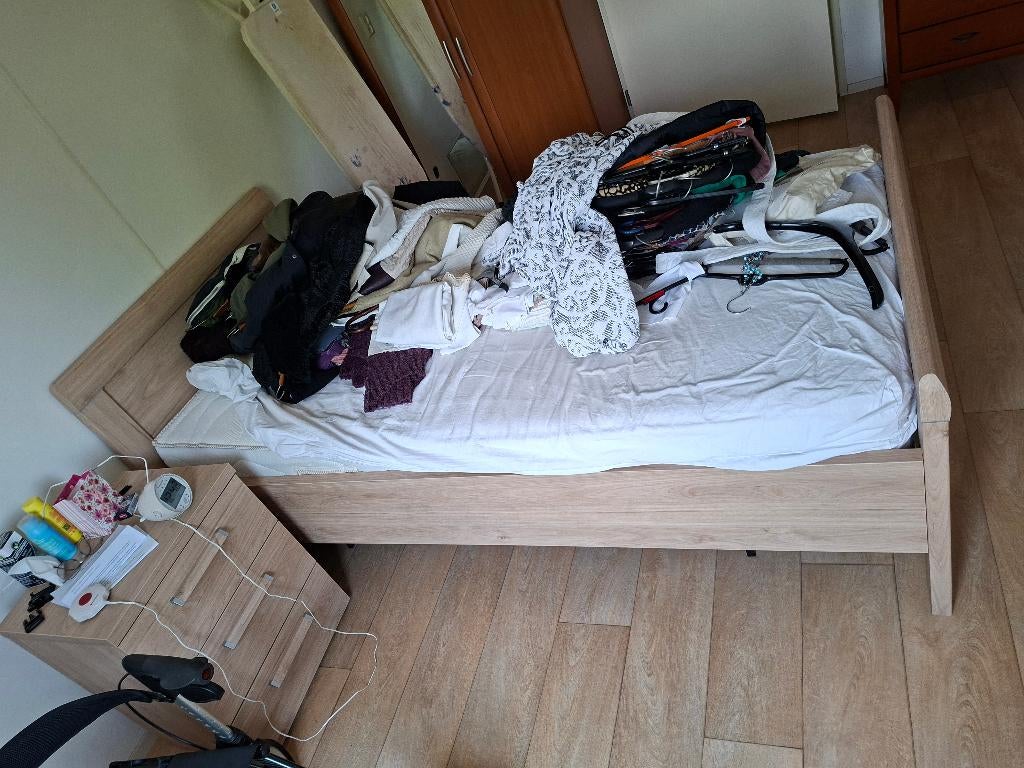 Stoel tafel, Ophalen, Gebruikt, 200 cm of meer, 50 tot 100 cm