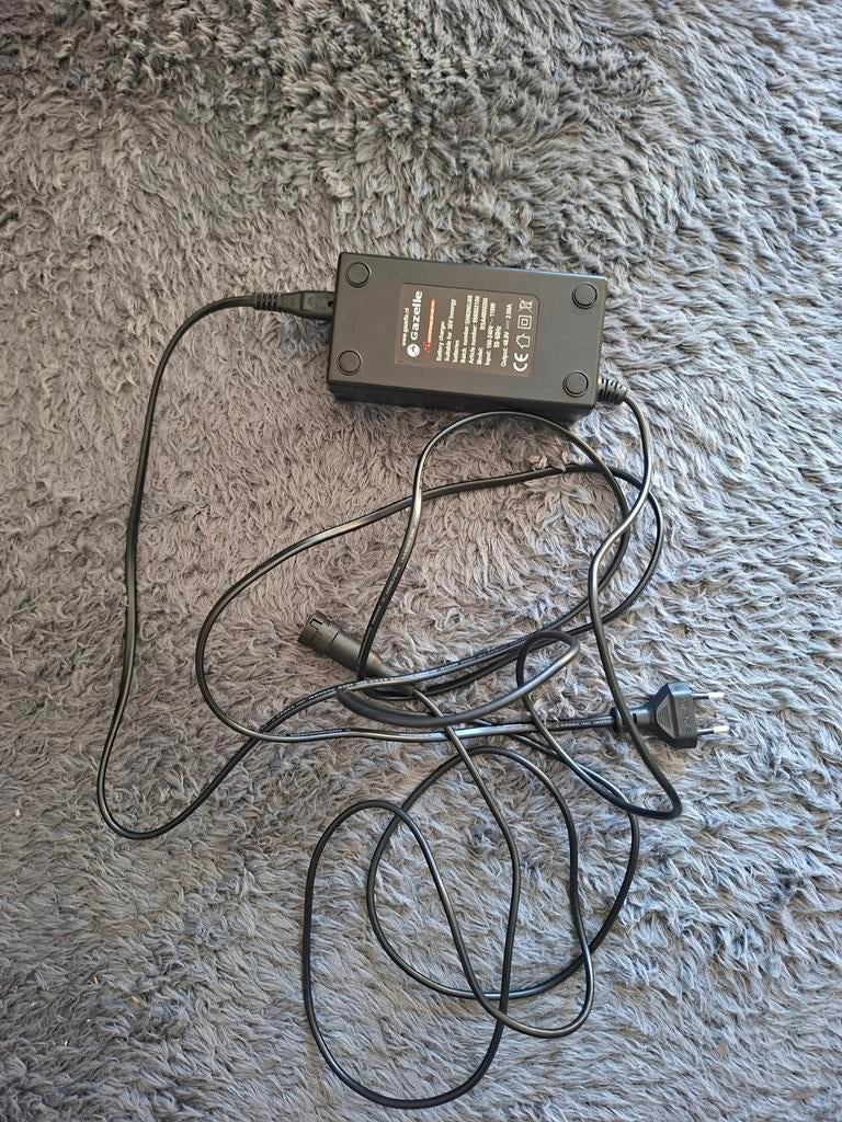 Gazelle Innergy Oplader 36V - Origineel en Zo Goed als Nieuw, Ophalen of Verzenden