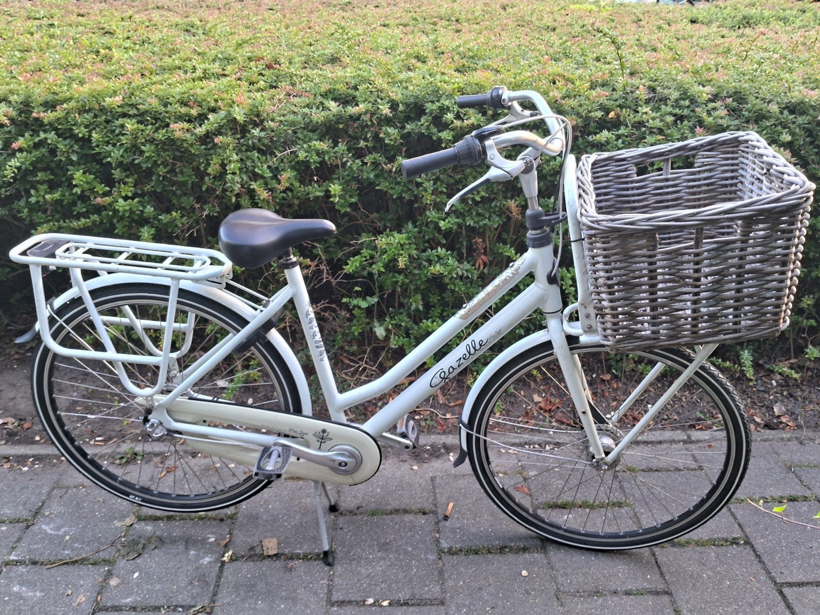 damesfietsen 28 inch  1x cortina 26 inch, Fietsen en Brommers, Ophalen, Gebruikt, Overige merken