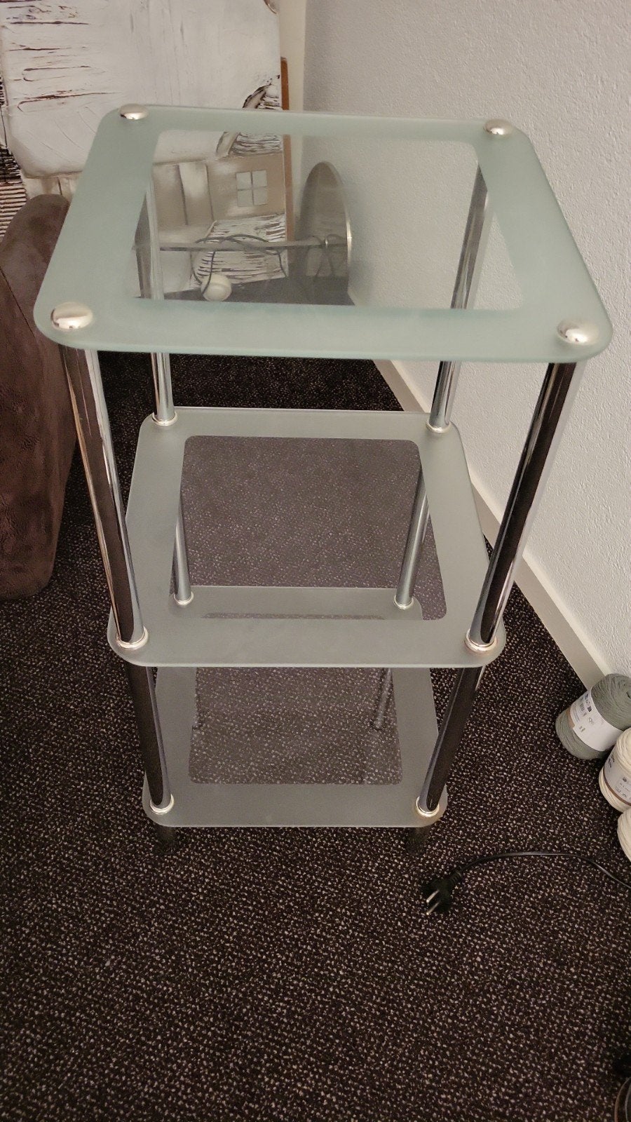Glazen bijzettafel met chromen poten, Ophalen, 50 – 75, Minder dan 50 cm, Gebruikt