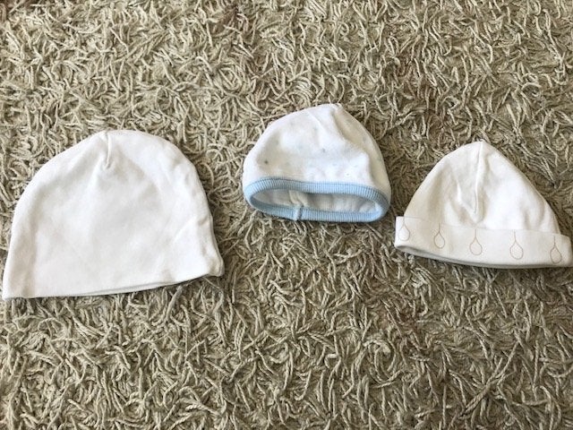 3 mutsen maat 38, 38 en one size. Zgan, Ophalen of Verzenden, Zo goed als nieuw, Jongen of Meisje, Muts