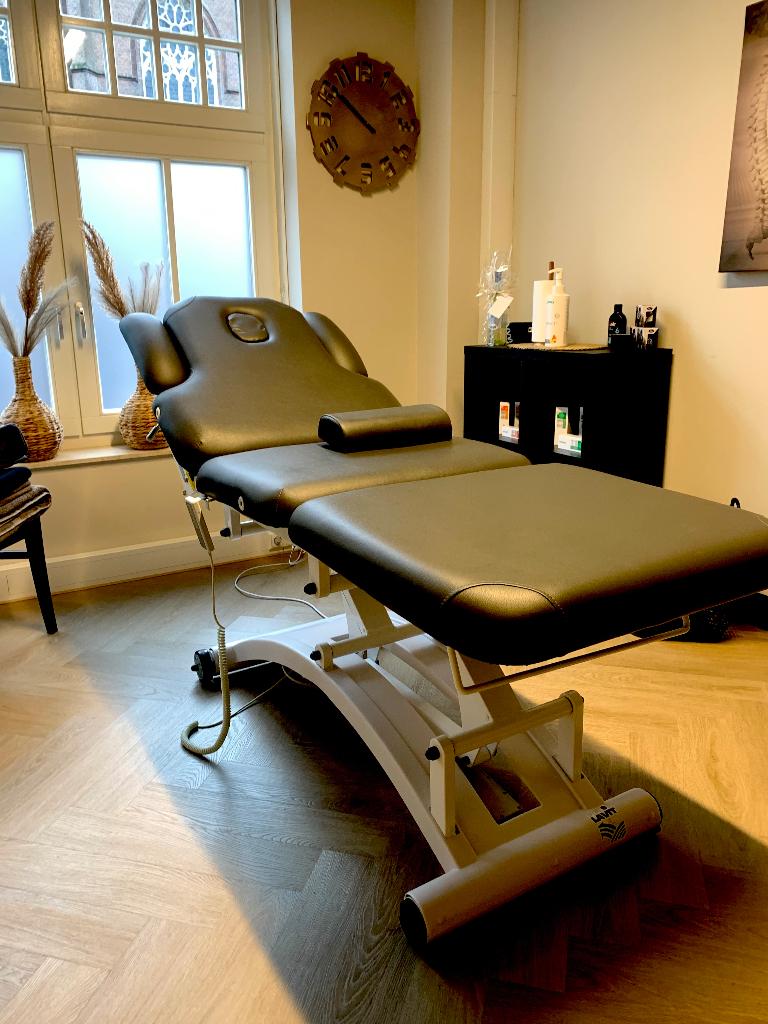 Elektrische Massagetafel, Sport en Fitness, Massageproducten, Ophalen, Zo goed als nieuw, Massagetafel