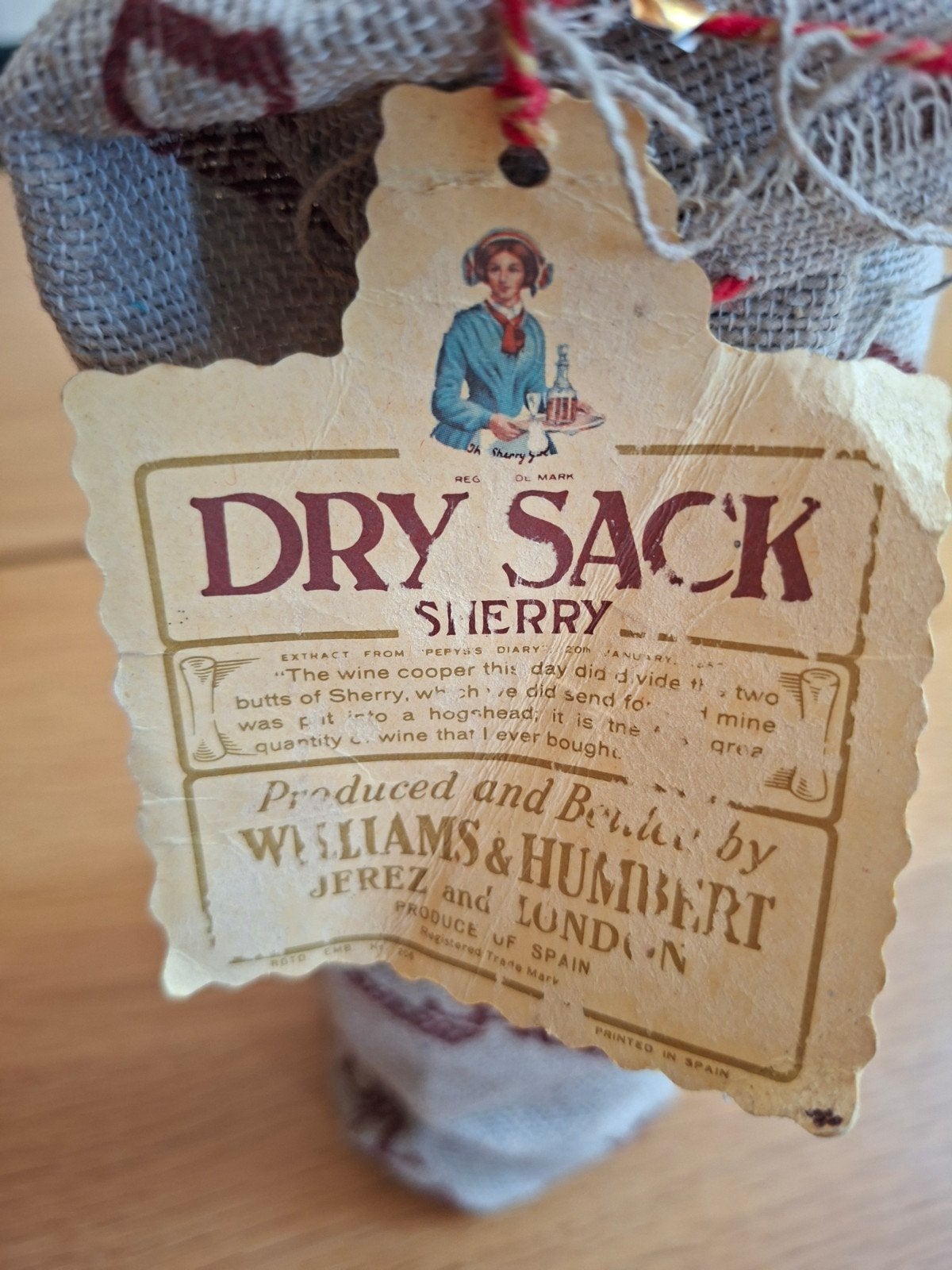 Vintage Dry Sack Sherry - Williams & Humbert, Verzamelen, Ophalen of Verzenden, Rode wijn