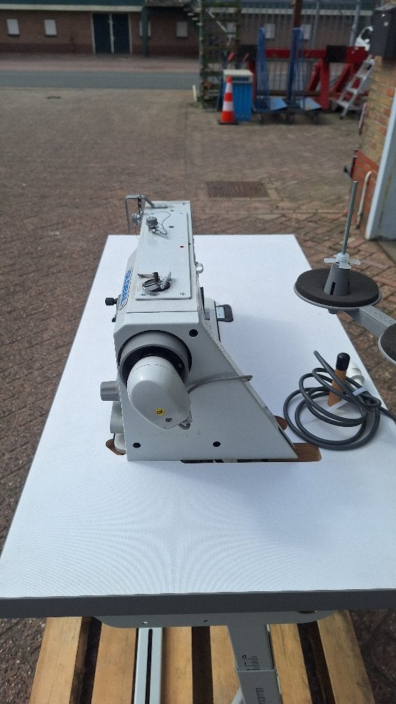 Global naaimachine ZZ1567 op tafel, Gebruikt, Naaimachine, Industrieel, Industriepark 2a 9351PA Leek