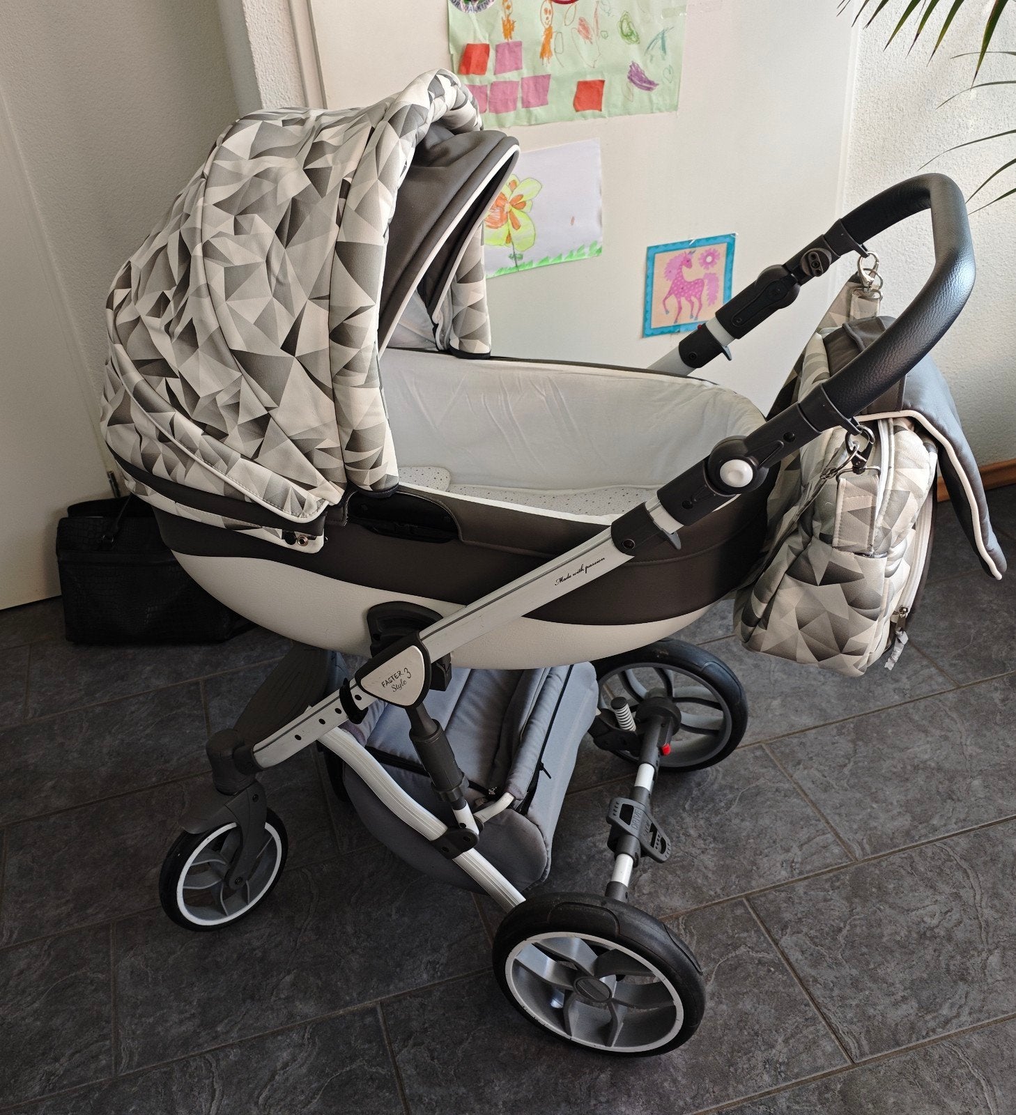 Kinderwagen 3-in-1 Faster Style met autostoeltje, Kinderen en Baby's, Overige merken, Gebruikt, Ophalen of Verzenden, Combiwagen