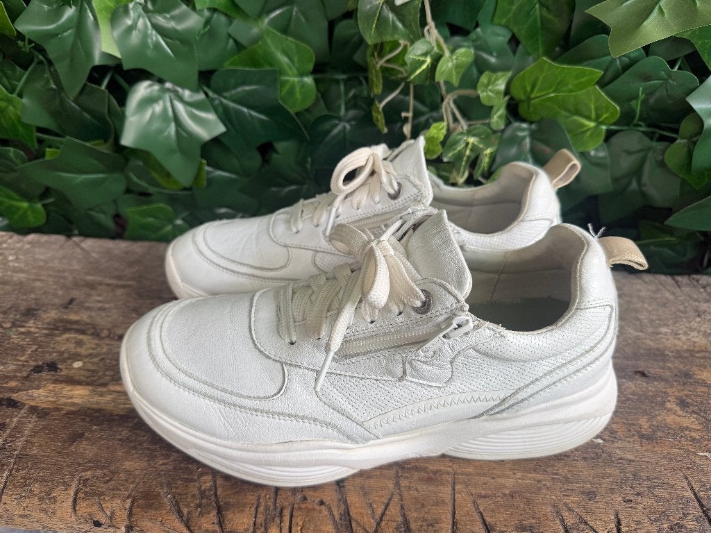 zo goed als nieuw sneakers van Xsensible maat 41 (wijdte HX), Kleding | Dames, Schoenen, Wit, Ophalen of Verzenden, Xsensible