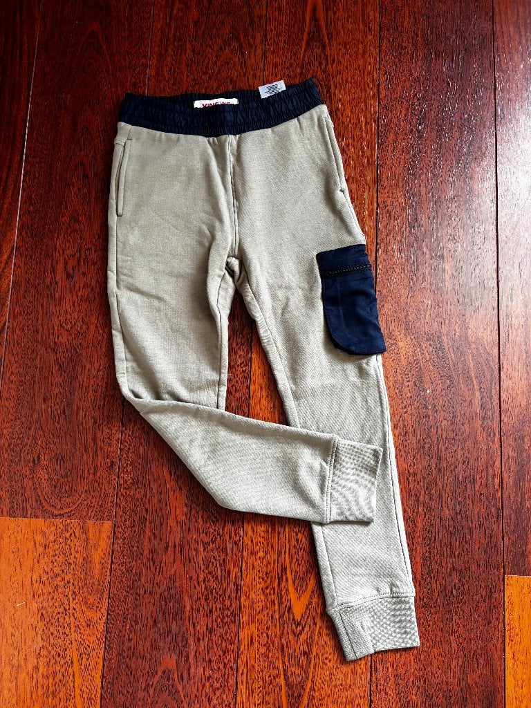 Broek van Vingino maat 122 (advr 215), Broek, Ophalen of Verzenden, Zo goed als nieuw, Vingino