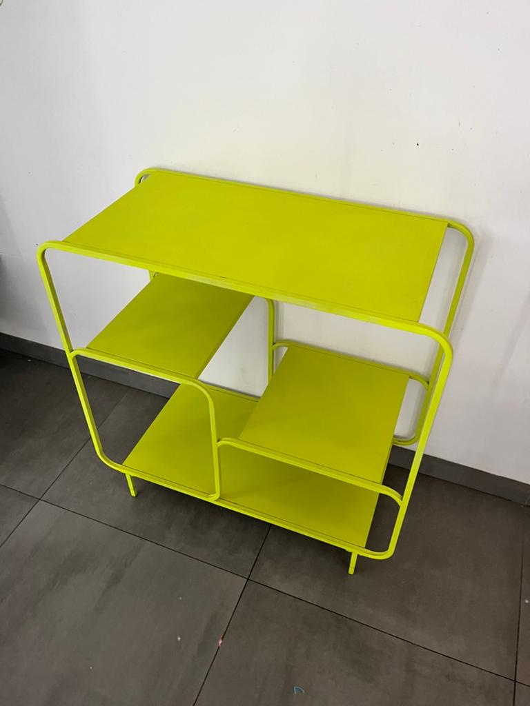 Metalen kastje fluo geel, Ophalen, Gebruikt
