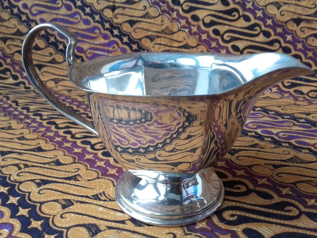 Mooi Art Deco silverplate suiker en roomstel uit Engeland., Ophalen of Verzenden