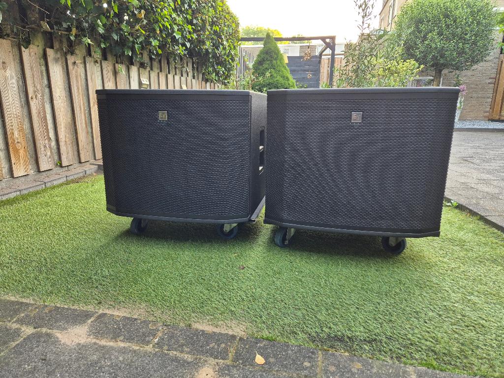 Electro Voice ETX-18SP, Subwoofer, Zo goed als nieuw, 120 watt of meer, Ophalen