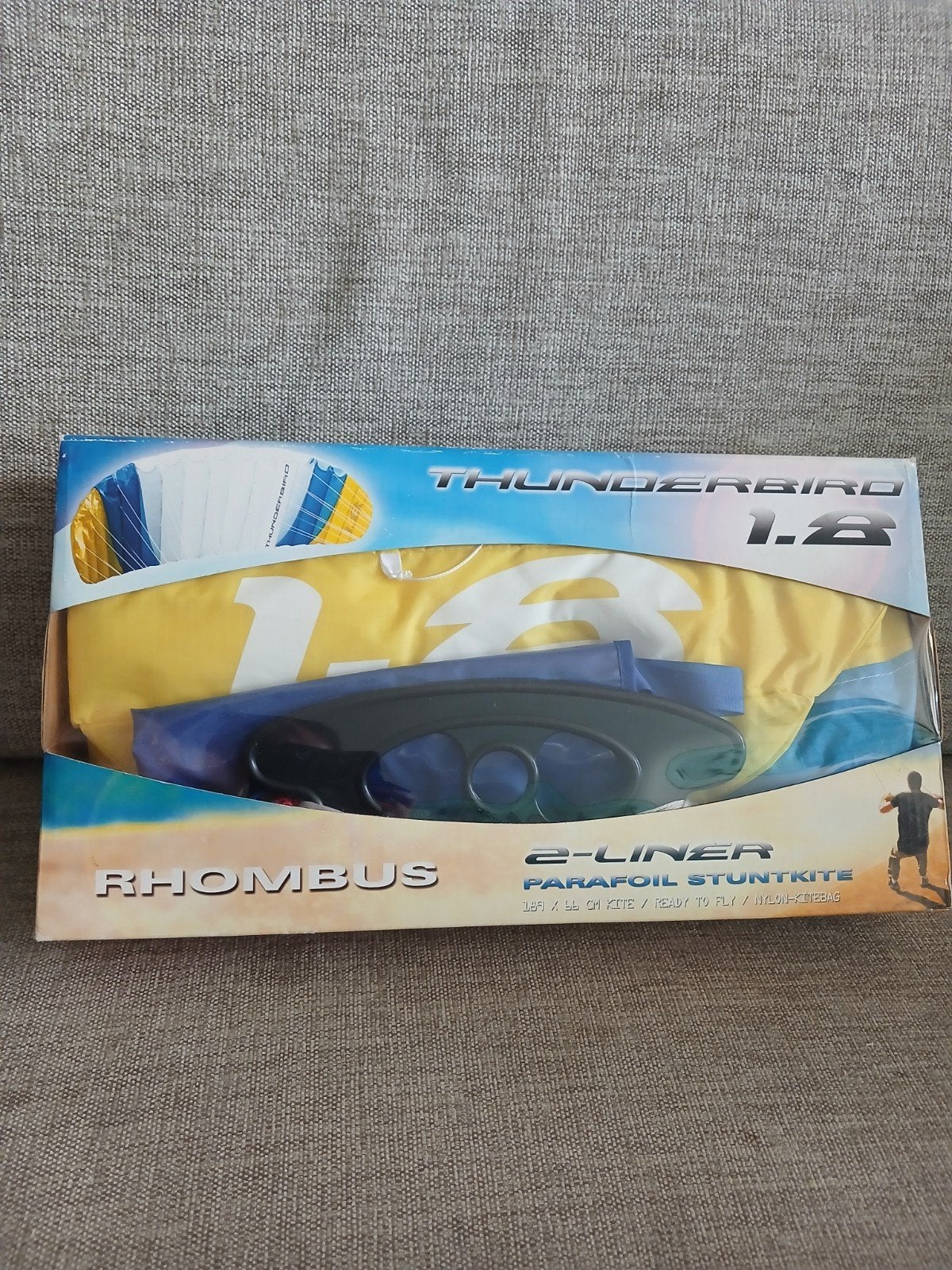 Rhombus Thunderbird 1.8 Stuntvlieger - Nieuw in doos, Ophalen, Nieuw, Tweelijns, Vlieger