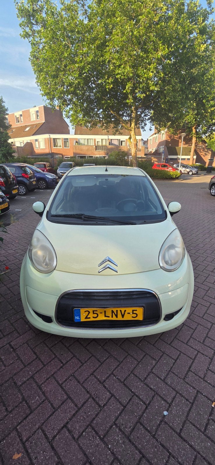 Net apk gekeurd leuke citroen C1 in goede staat, Centrale vergrendeling, Zwart, Beige, Particulier