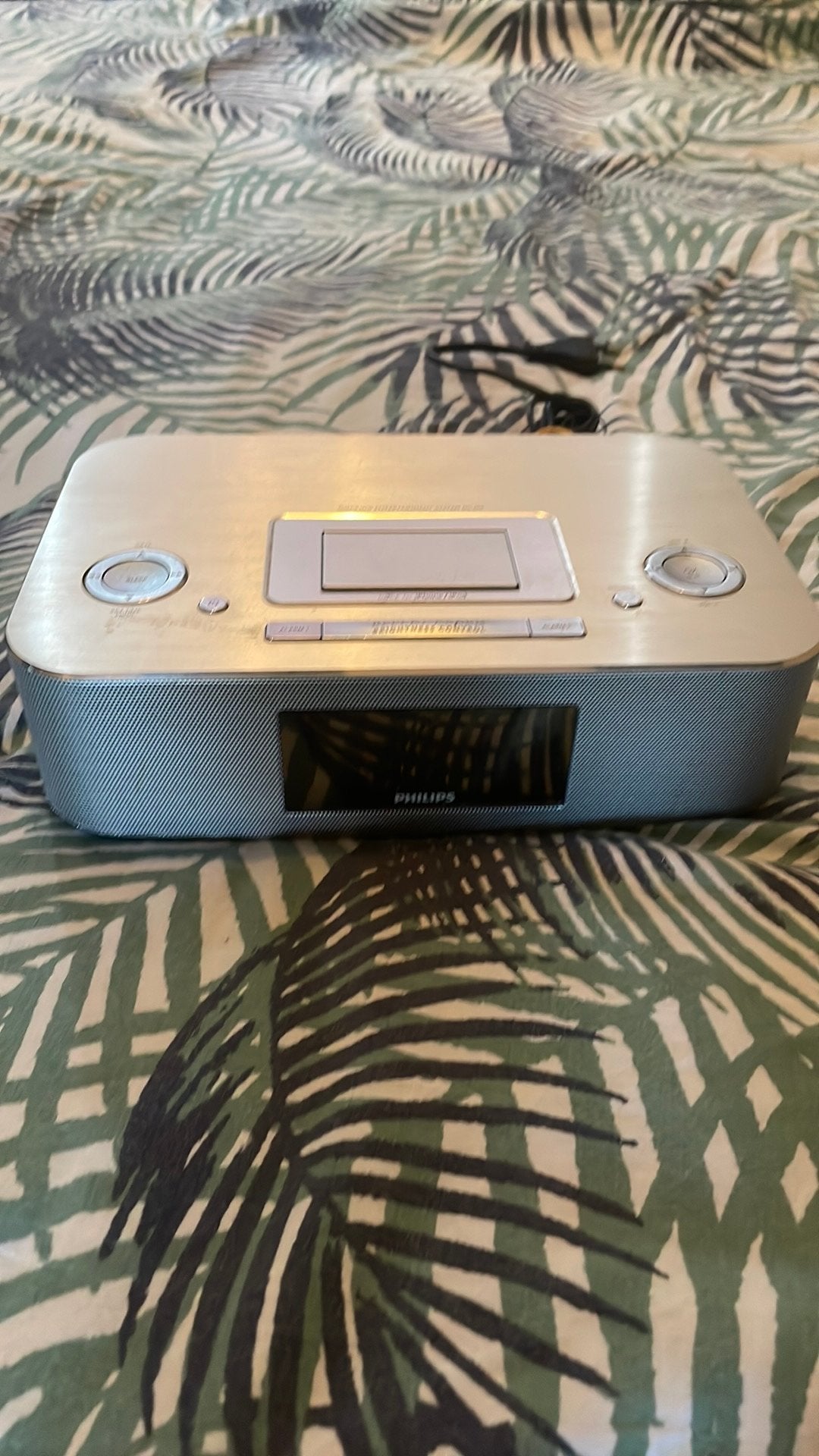 Philips radio/alarm dock for iphone/ipod, Ophalen of Verzenden, Gebruikt, Radio