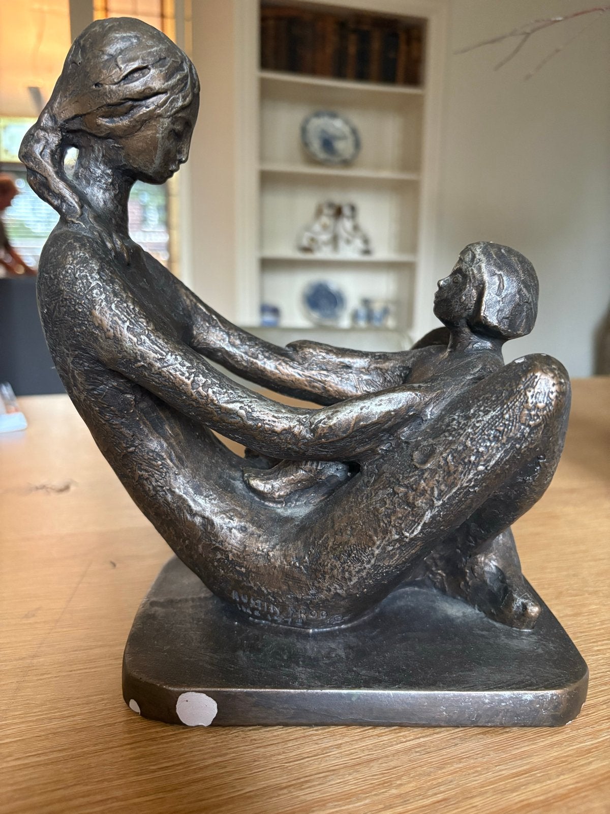 Bronzen beeld moeder en kind, Antiek en Kunst, Groep mensen, Minder dan 20 cm, Ophalen of Verzenden, Beeld