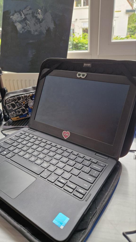 Dell Latitude 3120, Computers en Software, Windows Laptops, 2 tot 3 Ghz, Qwerty, Intel Pentium Silver N6000, 8 GB