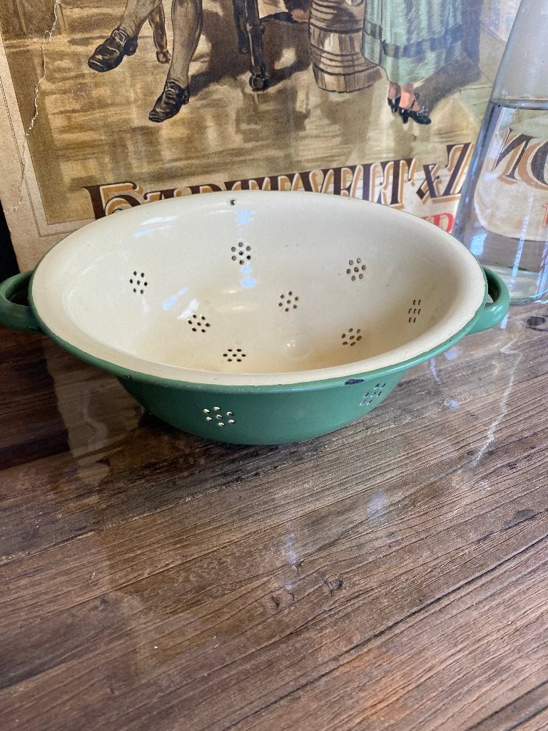 Brocante, vintage emaille vergiet - groen, roomwit binnenin, Ophalen of Verzenden