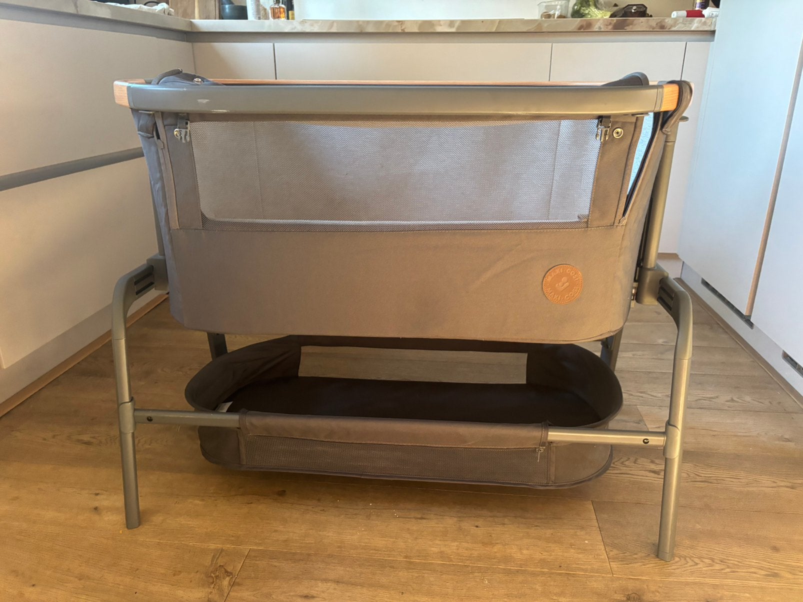 Maxi-Cosi Iora Co-Sleeper / Aanschuifwieg – Zeer nette staat, Ophalen, Zo goed als nieuw, Wieg
