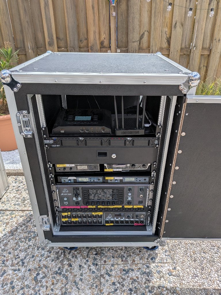 Compleet professionele IEM / monitor-rack met o.a. X32 Rack, Ophalen, Gebruikt, Audio