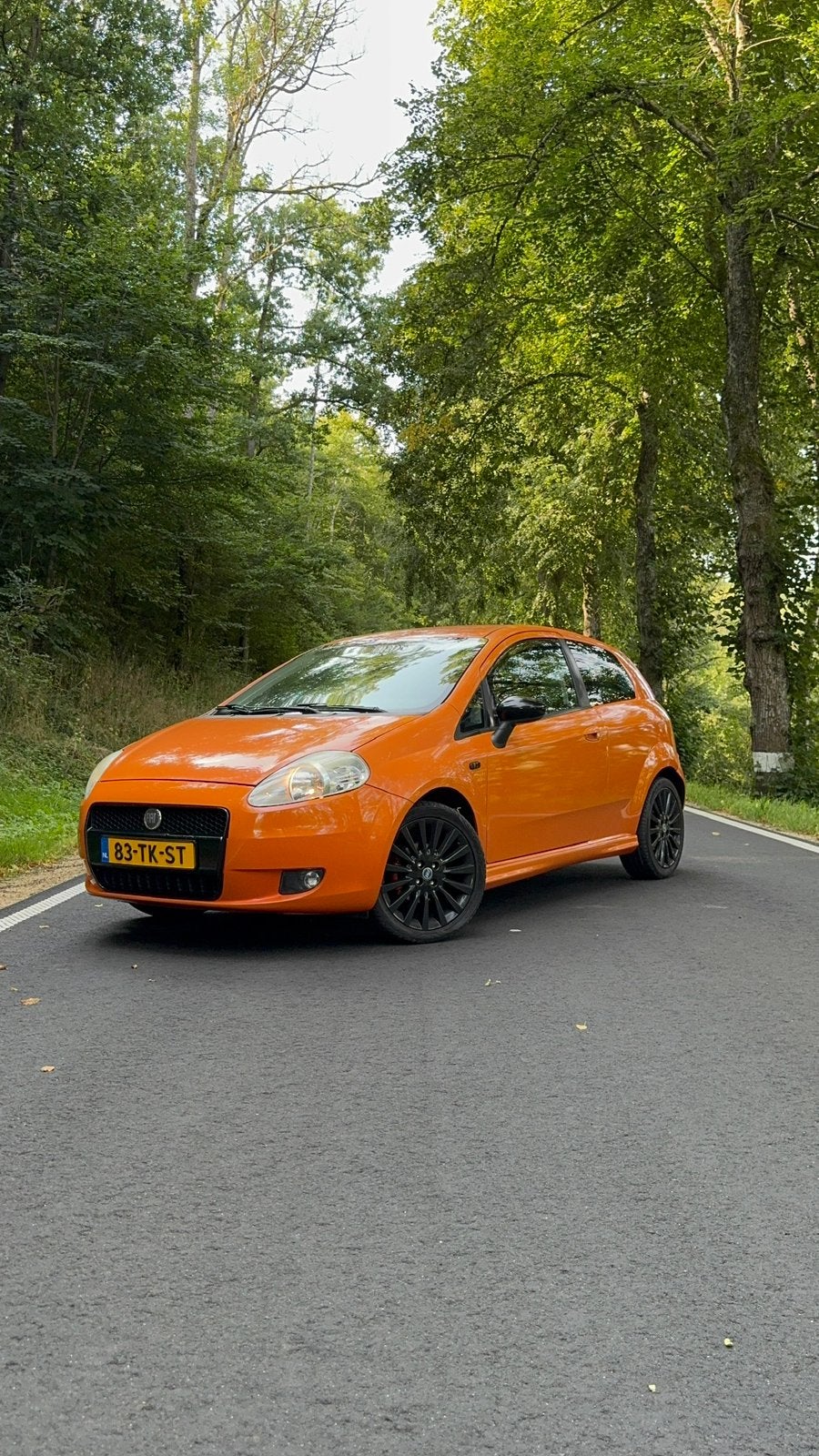 Fiat Punto 1.4 16V 3DR 2006, Auto's, Voorwielaandrijving, 40 €/maand, Zwart, 1368 cc