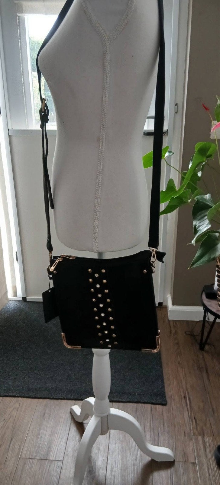 Schoudertas zwart met trendy studs met rits, Ophalen of Verzenden, Nieuw, Zwart