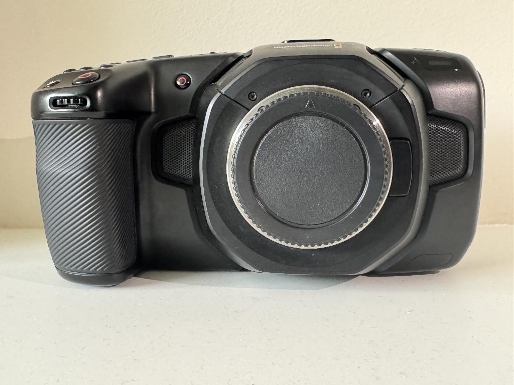 Blackmagic Pocket Cinema Camera 4K, Gebruikt, Overige soorten, Minder dan 8x, Camera