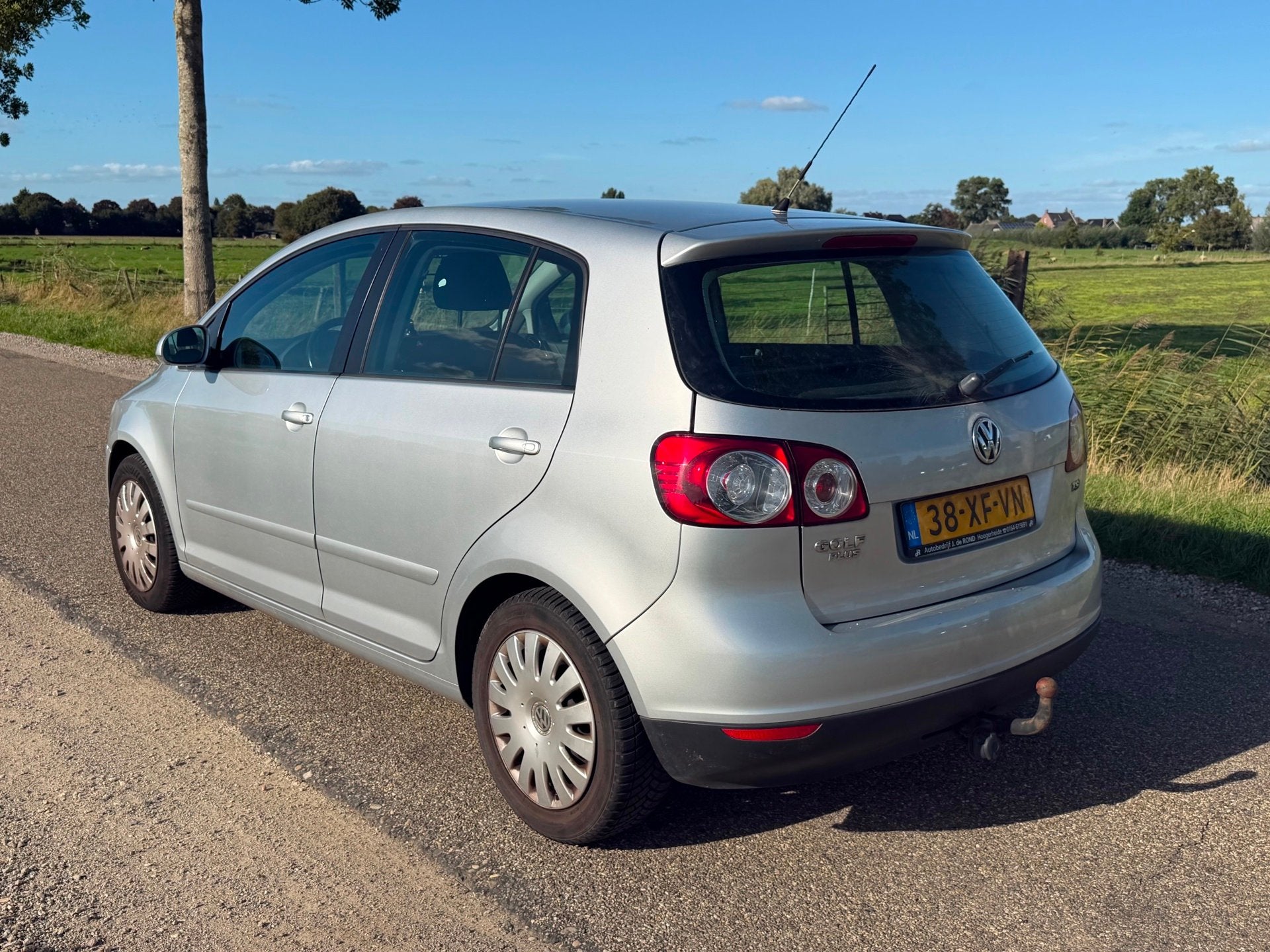 Volkswagen Golf Plus 1.6 FSI Optive 3 APK 10-2027 Airco NAP, Auto's, Stof, Gebruikt, Zwart, 4 cilinders