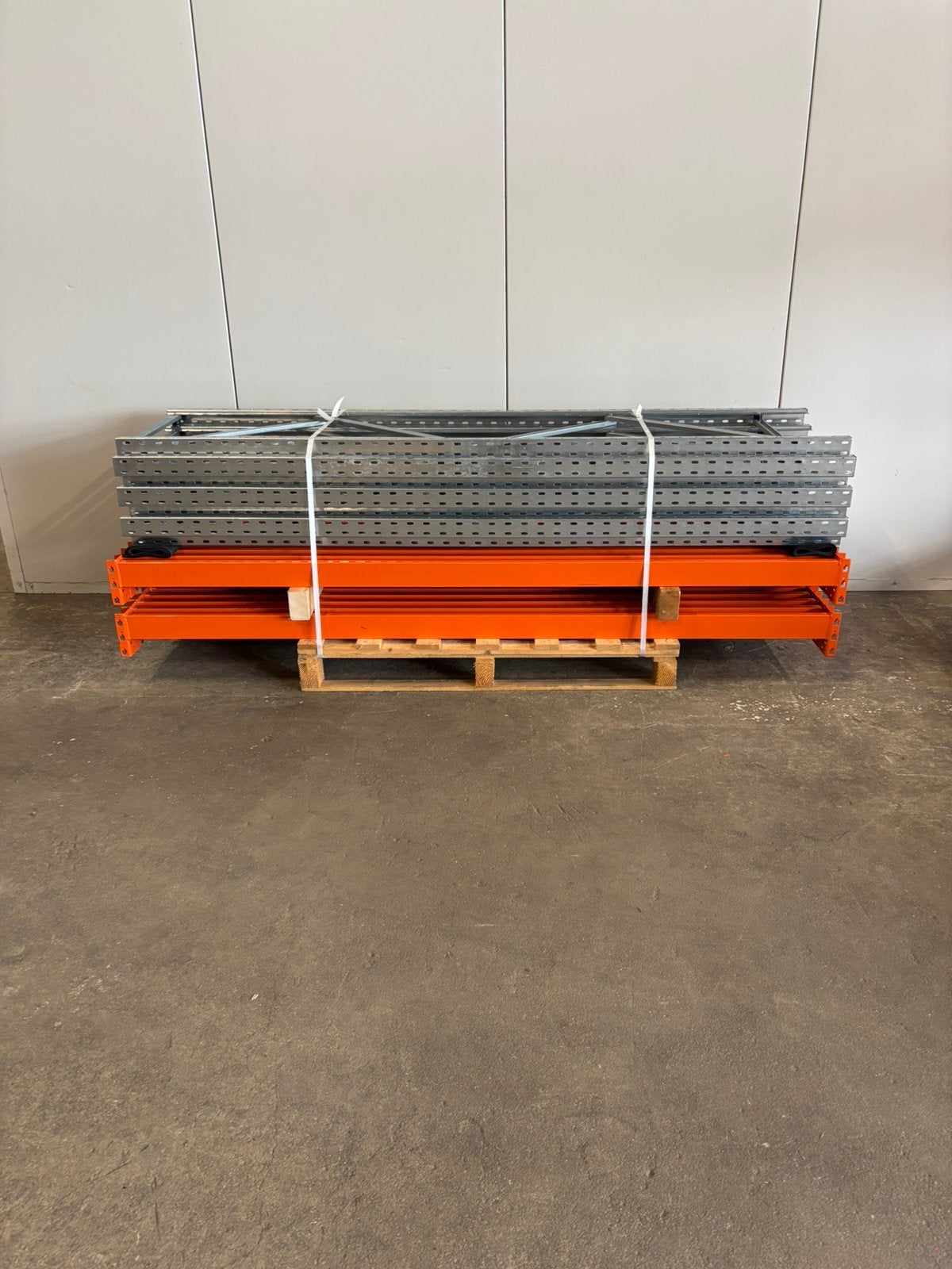 Bandenstelling / bandenstellingen / stelling / stellingrek, Ophalen, Gebruikt, ., .