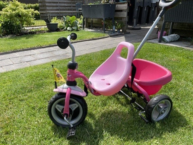 Puky roze driewieler fietsje met duwstang en achterbakje, Kinderen en Baby's, Speelgoed | Buiten | Voertuigen en Loopfietsen, Ophalen