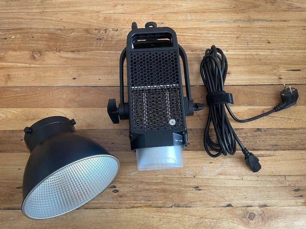 Nanlite FS-150B LED (2x) -  nauwelijks gebruikt, Audio, Tv en Foto, Fotografie | Fotostudio en Toebehoren, Zo goed als nieuw, Lamp of Flitsset