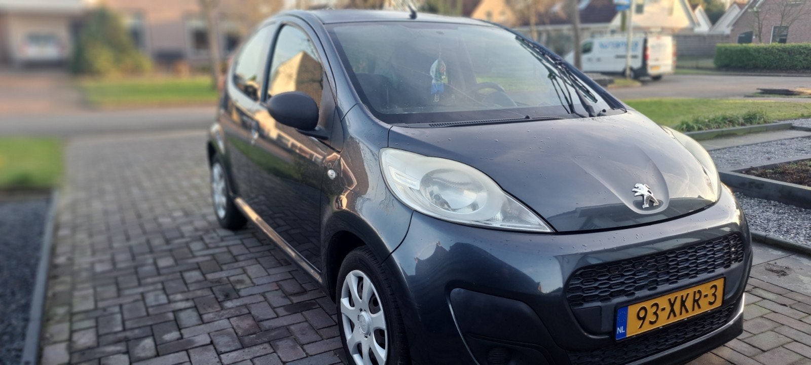 Peugeot 107 1.0 12V 5DR  nieuwe apk, Voorwielaandrijving, 4 stoelen, Origineel Nederlands, Handgeschakeld
