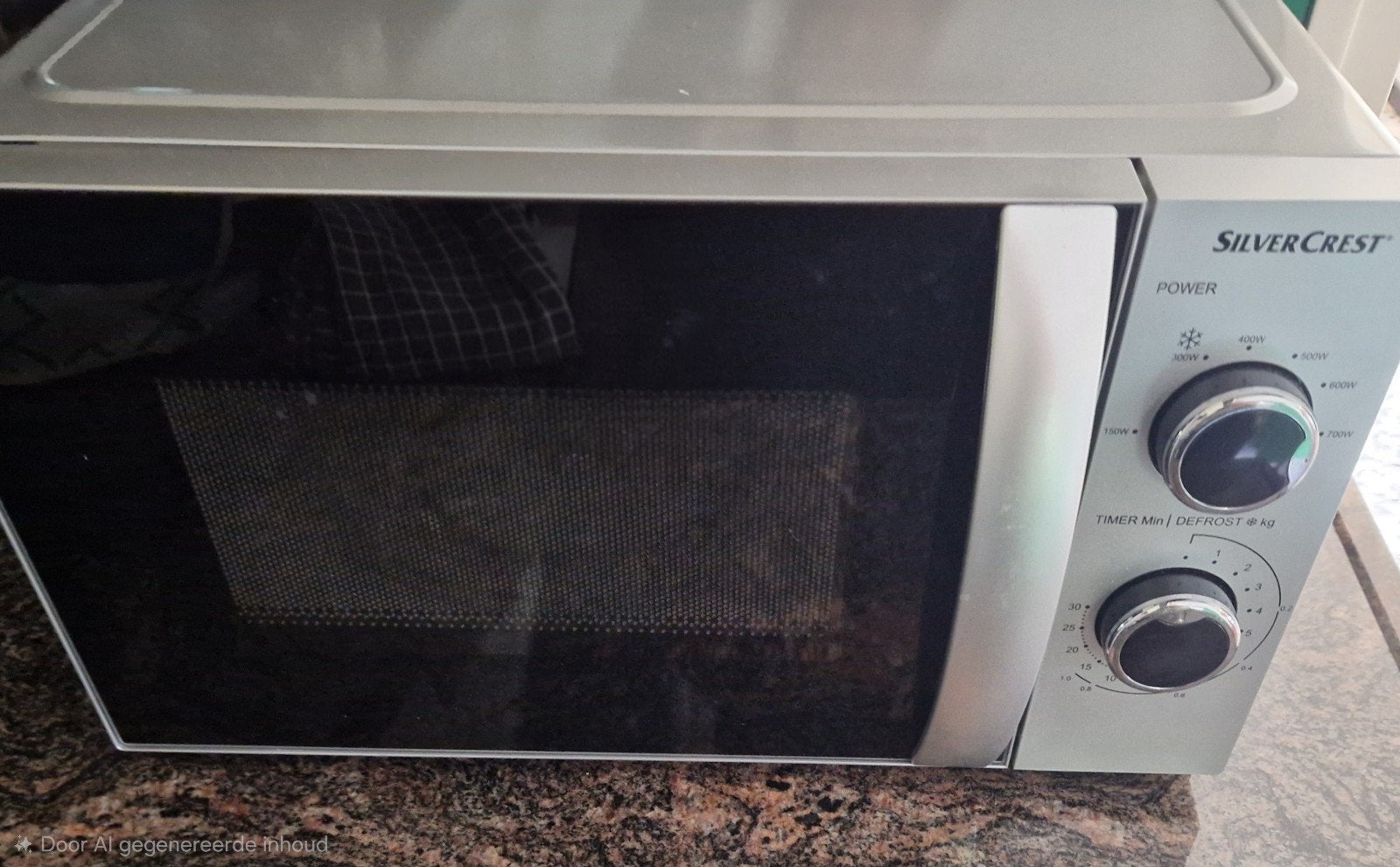 SilverCrest Magnetron SMW 700 D3, Ophalen, Minder dan 45 cm, Draaiplateau, Vrijstaand