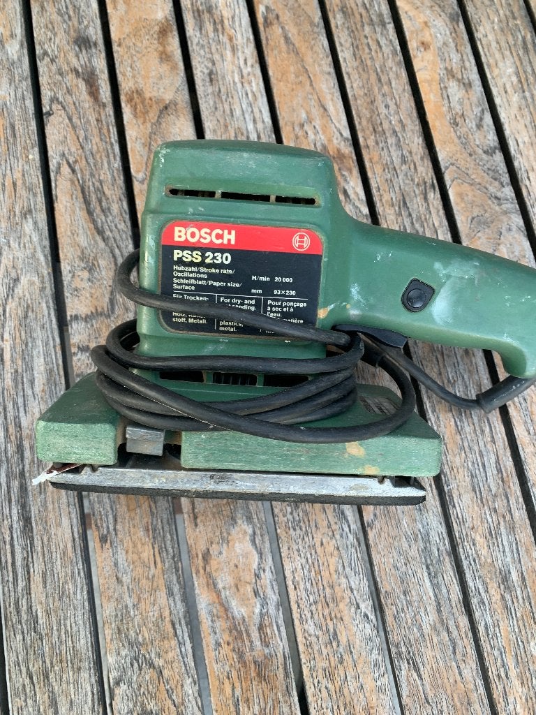 Bosch PSS 230 Vlakschuurmachine - Gebruikt maar functioneel, Ophalen of Verzenden, Gebruikt, Minder dan 600 watt, Vlakschuurmachine
