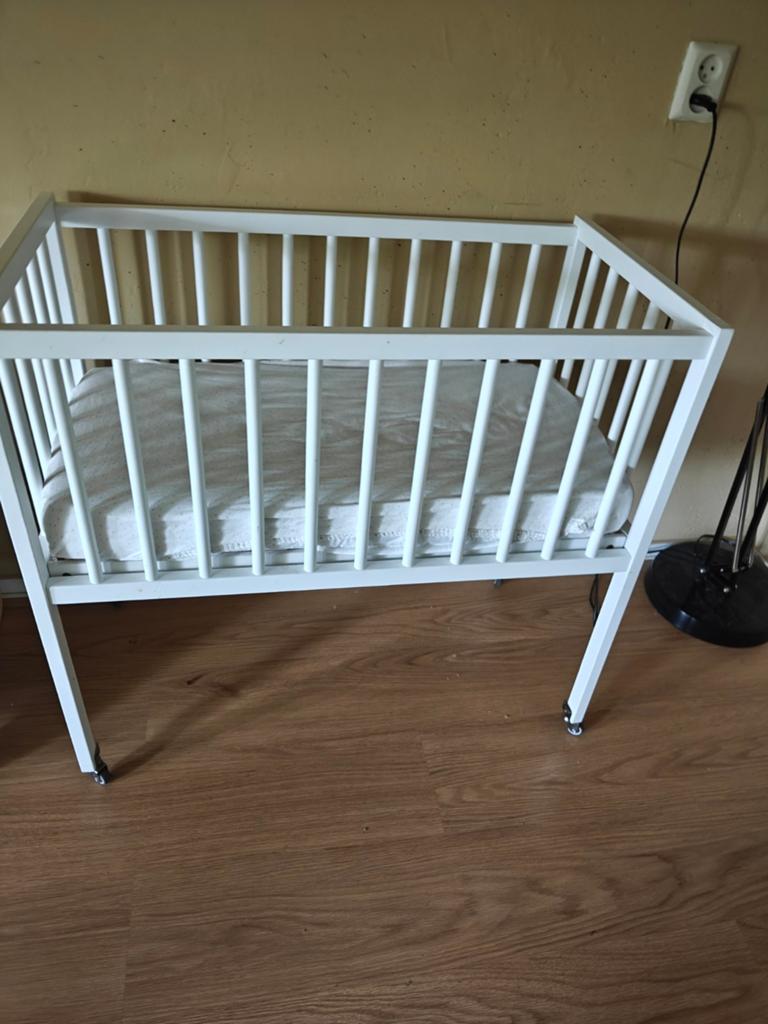 Babybedje, Ophalen, Wieg