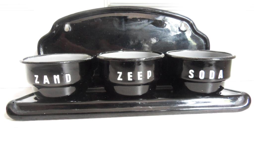 Emaille : Rek met zand zeep soda : zwart met witte letters, Ophalen of Verzenden