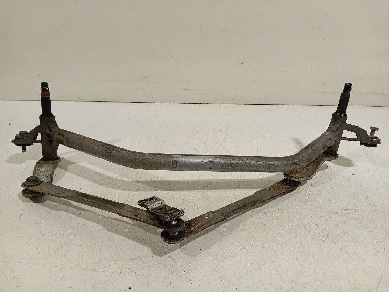 Ruitenwisser mechaniek voor Peugeot 207, Onderdelen@venauto.nl, Van der Ven Autorecycling B.V., Gebruikt, Ettenseweg 76, 4706 PB Roosendaal, The Netherlands
