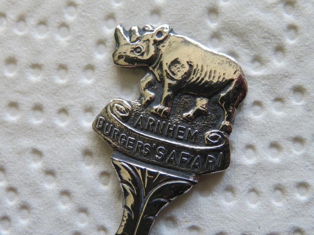 Verzilverd Lepeltje Burger's Safari Arnhem, Neushoorn, Verzamelen, Porselein, Kristal en Bestek, Zo goed als nieuw, Bestek, Overige materialen