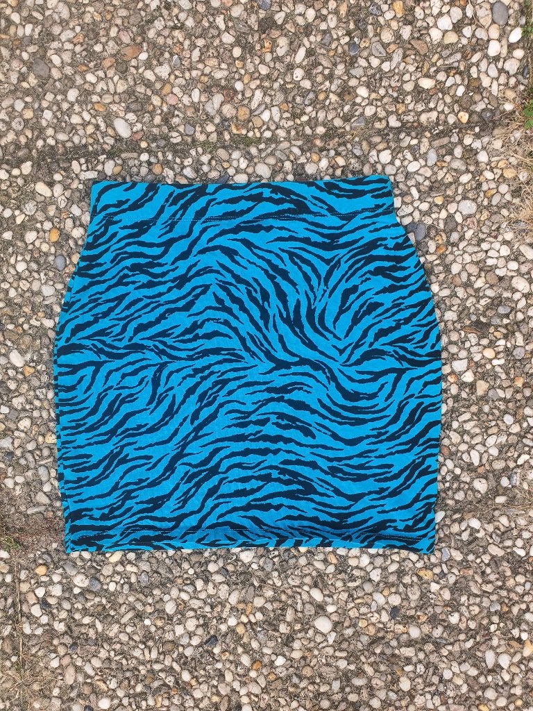 C&A Clockhouse blauwe zebra kokerrok – maat S, Kleding | Dames, Maat 38/40 (M), Zwart, Ophalen of Verzenden, Zo goed als nieuw