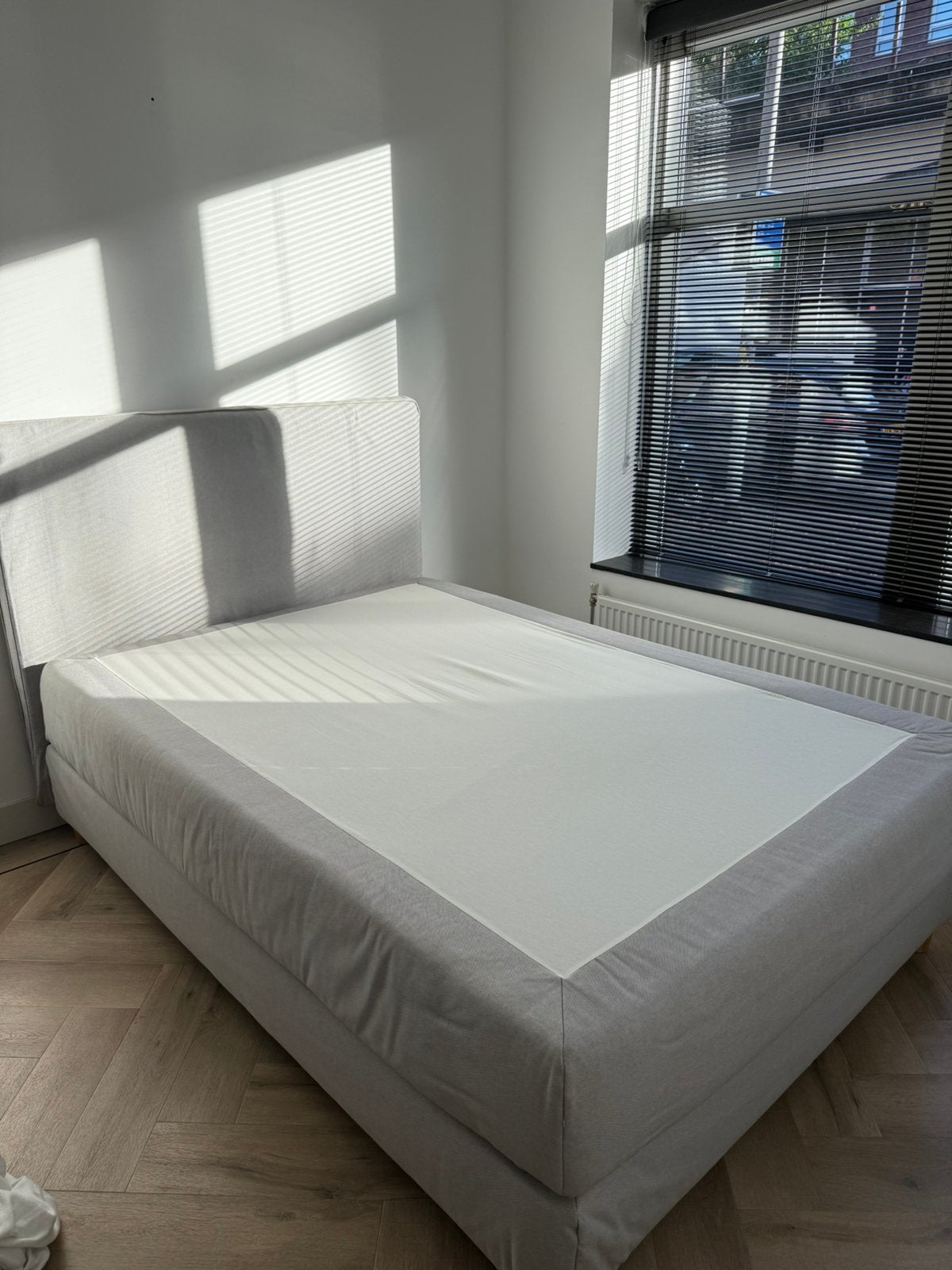 IKEA Dunvik boxspring 140 breed, Ophalen, Gebruikt, 140 cm, Twijfelaar