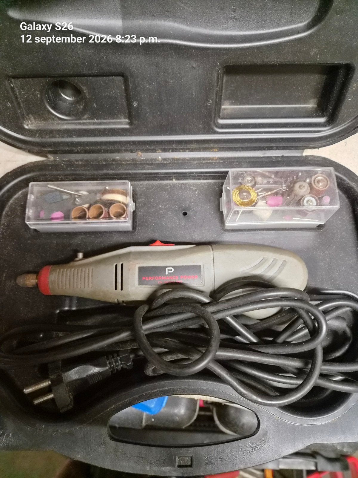 Performance Power Dremel met accessoires, Ophalen, Gebruikt
